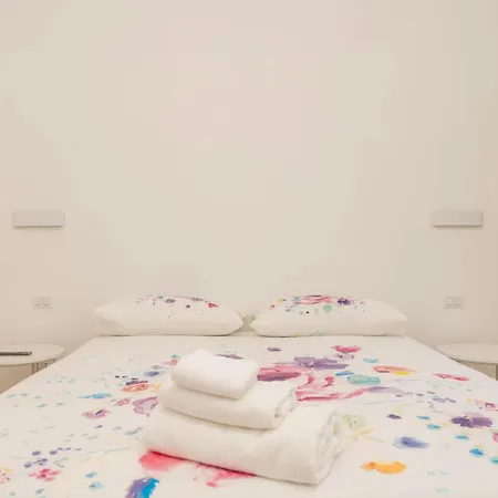 Alba Levante Бари